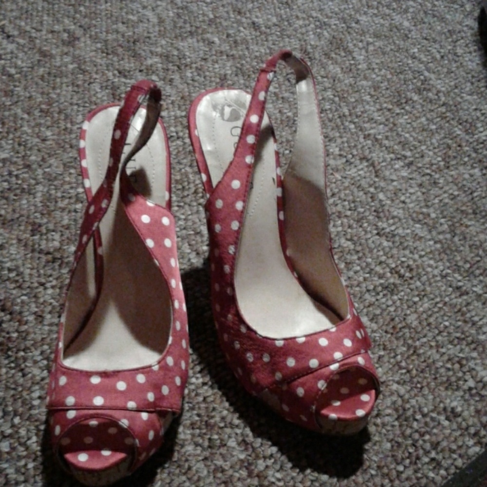 Guess heels